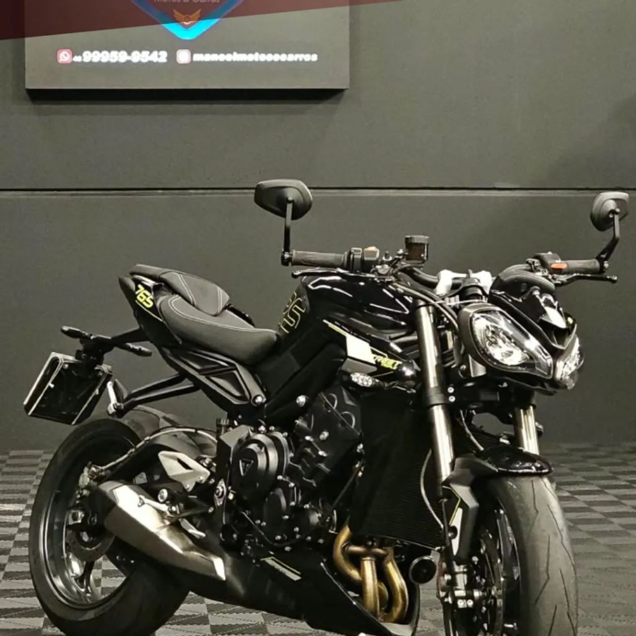 STREET TRIPLE 765 RS