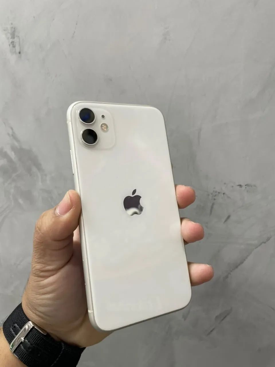 iPhone 11 64G Disponível ?