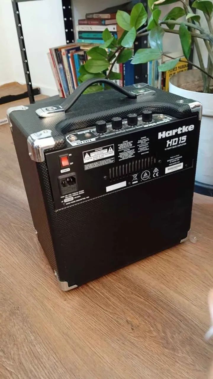 Caixa de Baixo HARTKE HD15 - Instrumentos musicais - Jardim