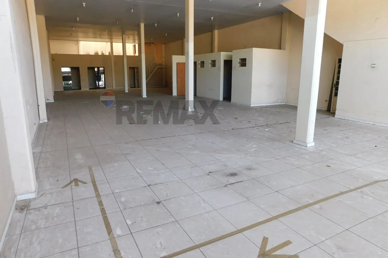 Salão Comercial em Mairinque para locação - Foto 2