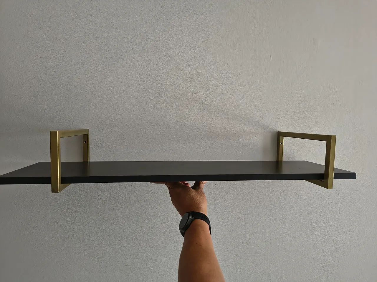 Prateleira de parede Preto & Dourado 