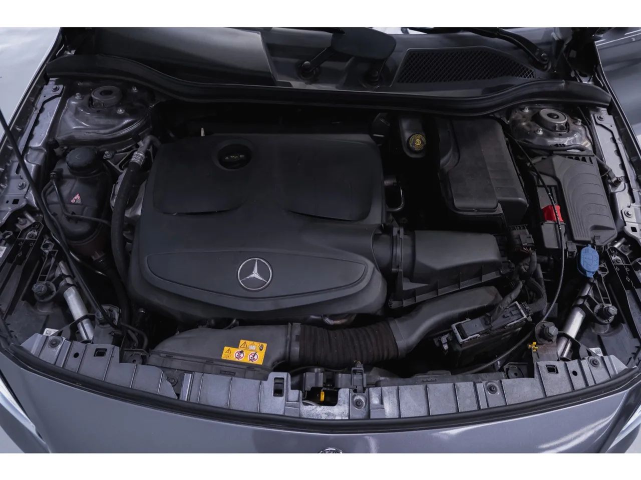 Mercedes-Benz GLA 200 Adv. 1.6/1.6 TB 16V Flex Aut., foto 12 de 14