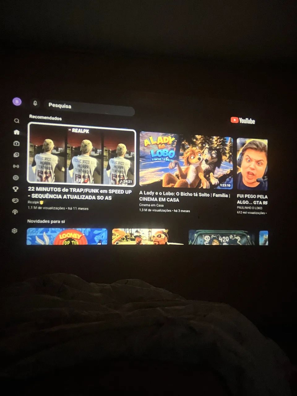 Projetor HY300 Bivolt 4K com Wi-fi e Bluetooth compatível com Android e iOs - Foto 3