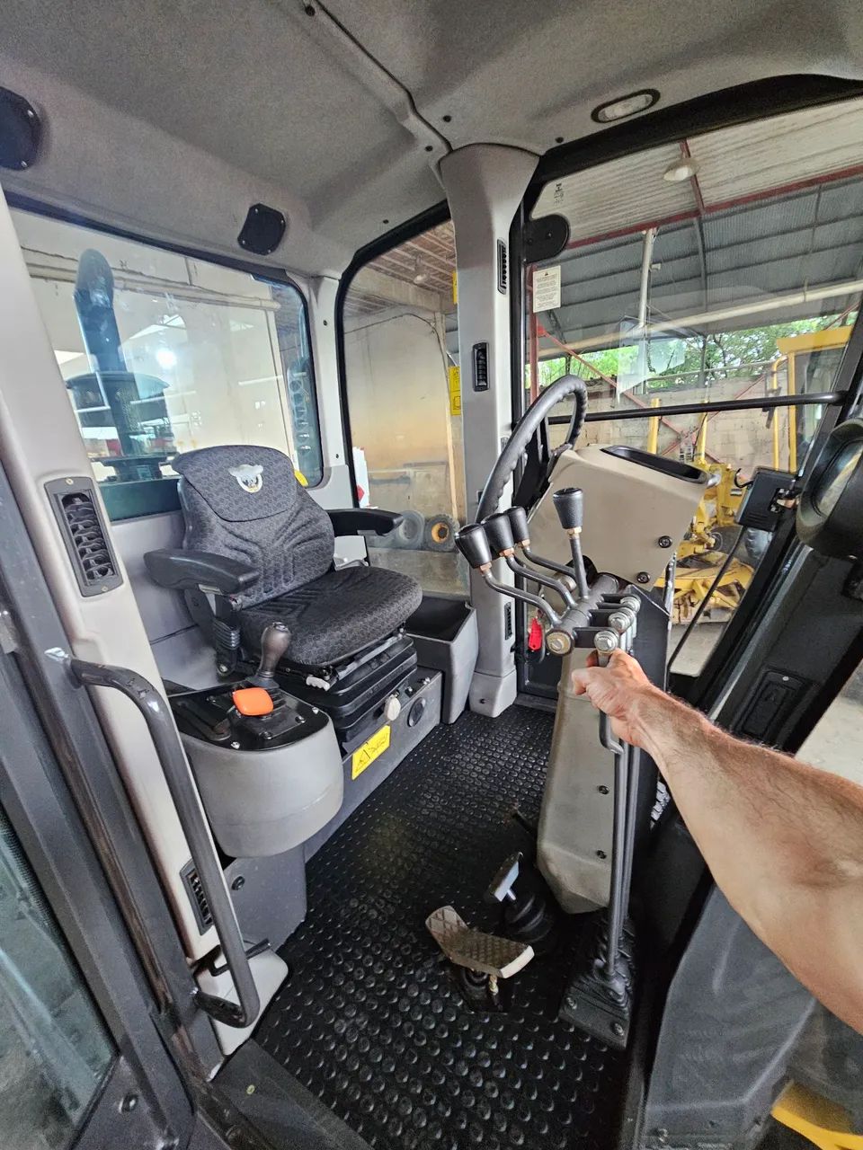 motoniveladora case 845b rg170b  patrol 845 rg140 140 new holland rg170  - Foto 5