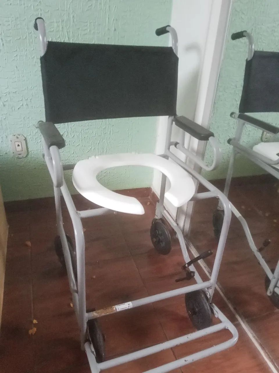 Cadeira de banho  - Foto 2