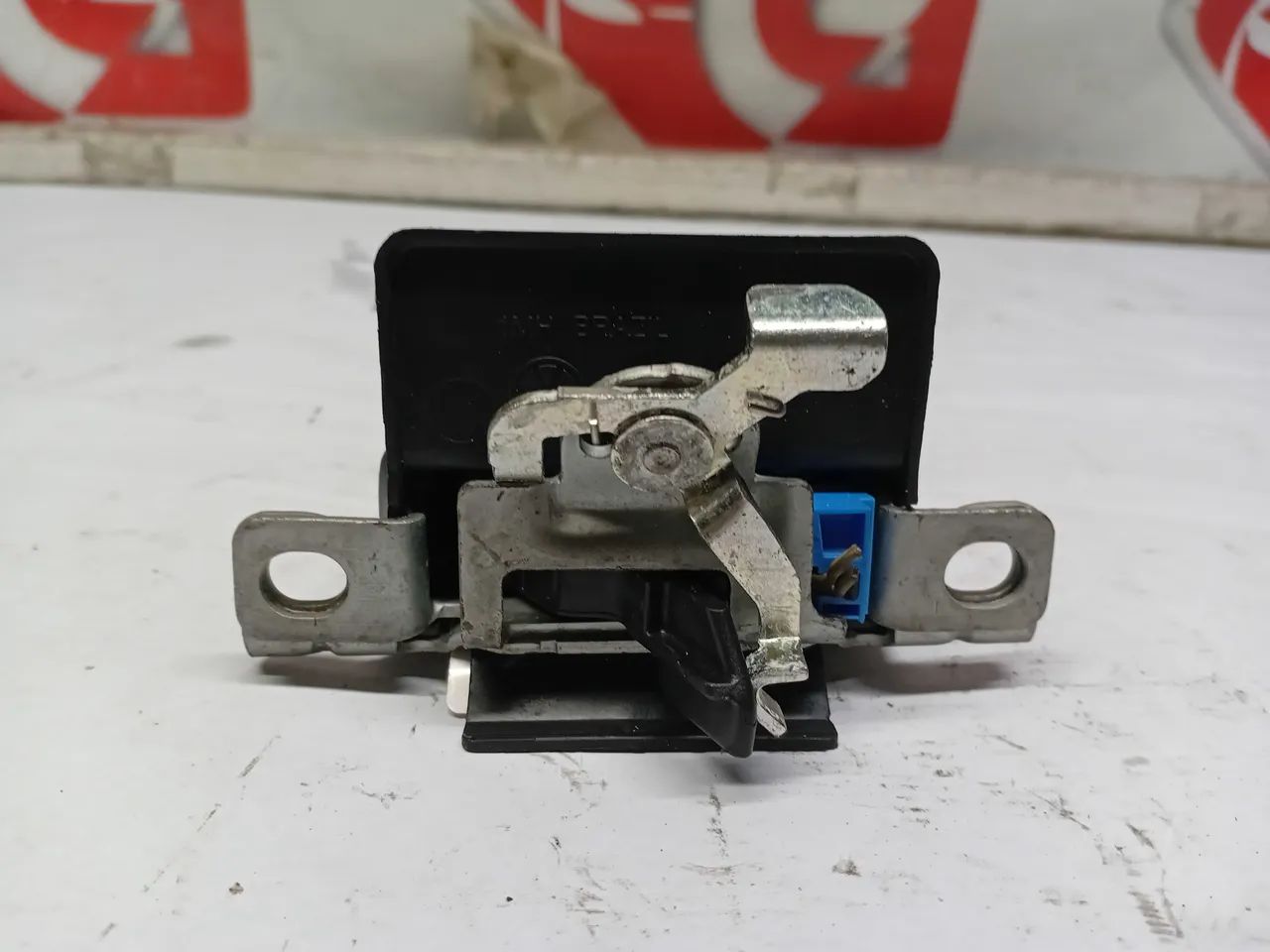 Fechadura Porta Malas Volkswagen Spacefox 2013 - Peças para carros