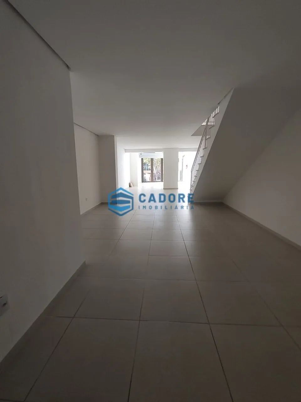 SALA TÉRREA NO RIO BRANCO COM 150m² - Foto 4