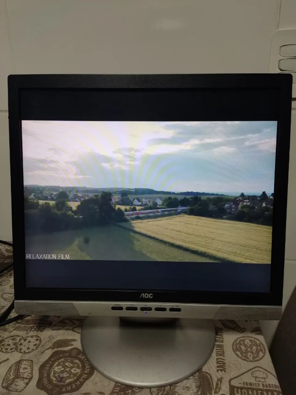 Monitor LCD 17 polegadas - Foto 4