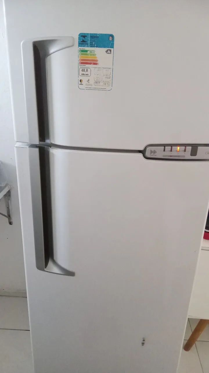 Geladeira duplex Brastemp semi nova 