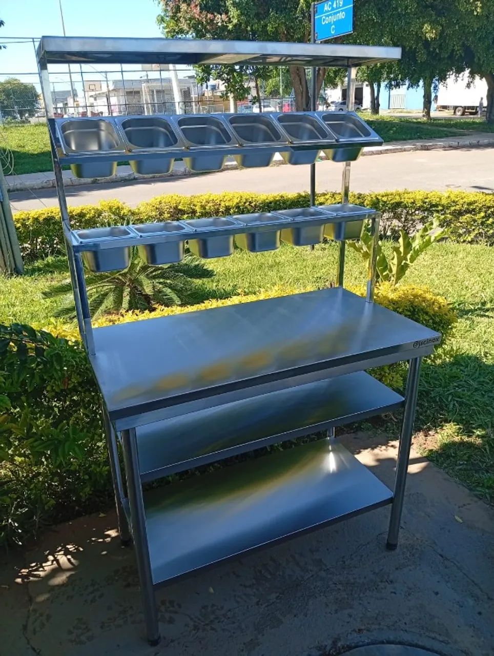 Mesa condimentadora inox com 2 planos de cubas gn  - Foto 4