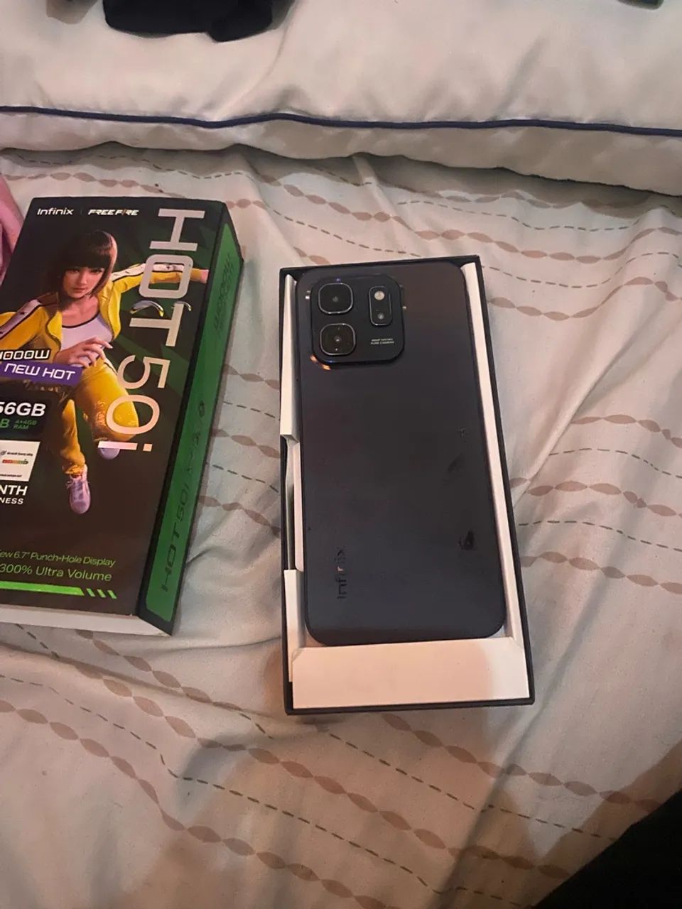 Vendo um celular Infinix 