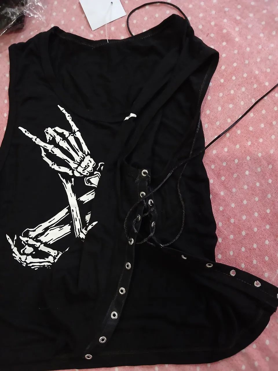 Cropped esqueleto