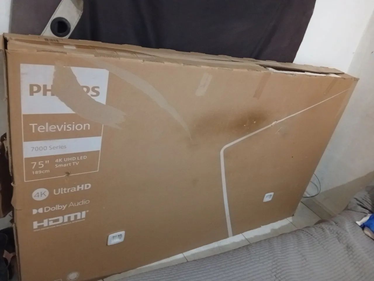 Duas TV 75 polegadas LG e Philips motivo tela quebrada  meu ZAP *