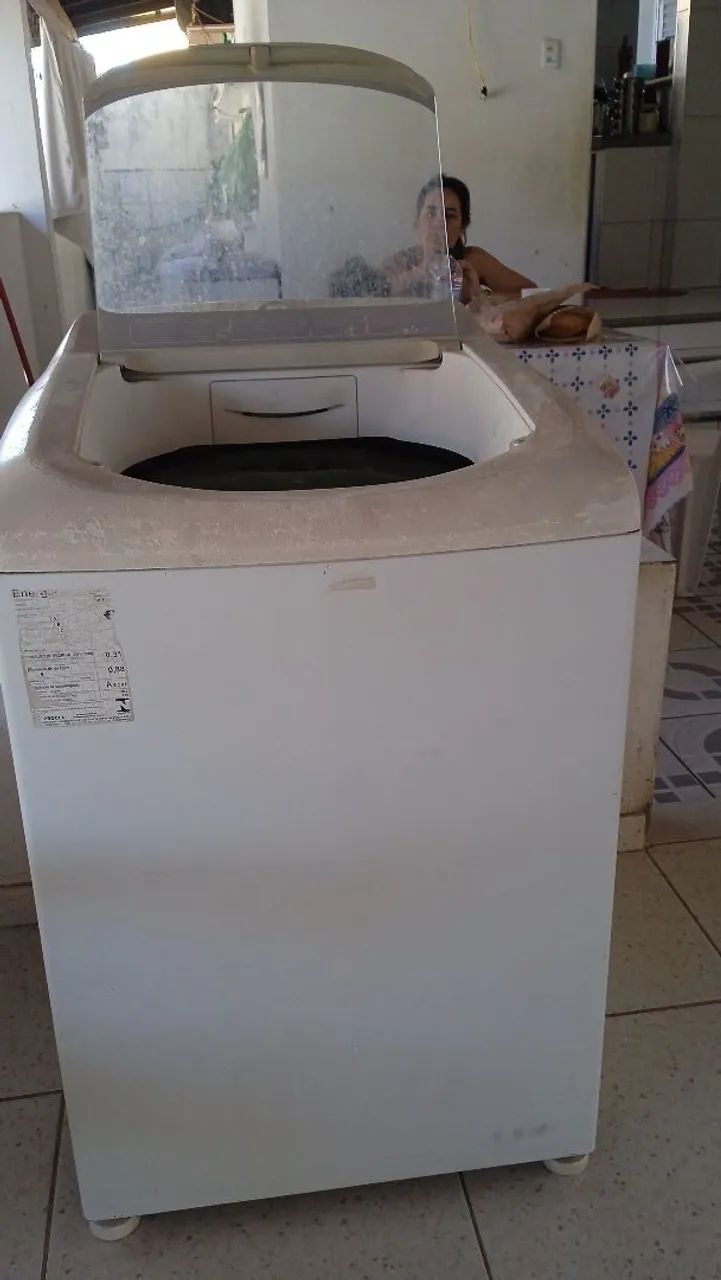 Máquina de Lavar Quebrada 