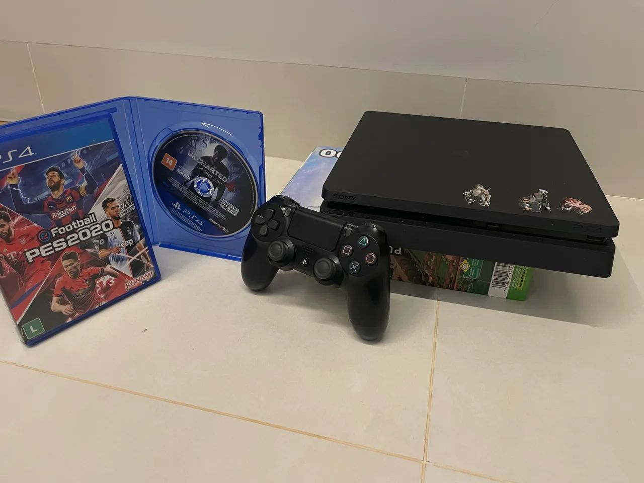 PlayStation 4 slim  - Foto 2