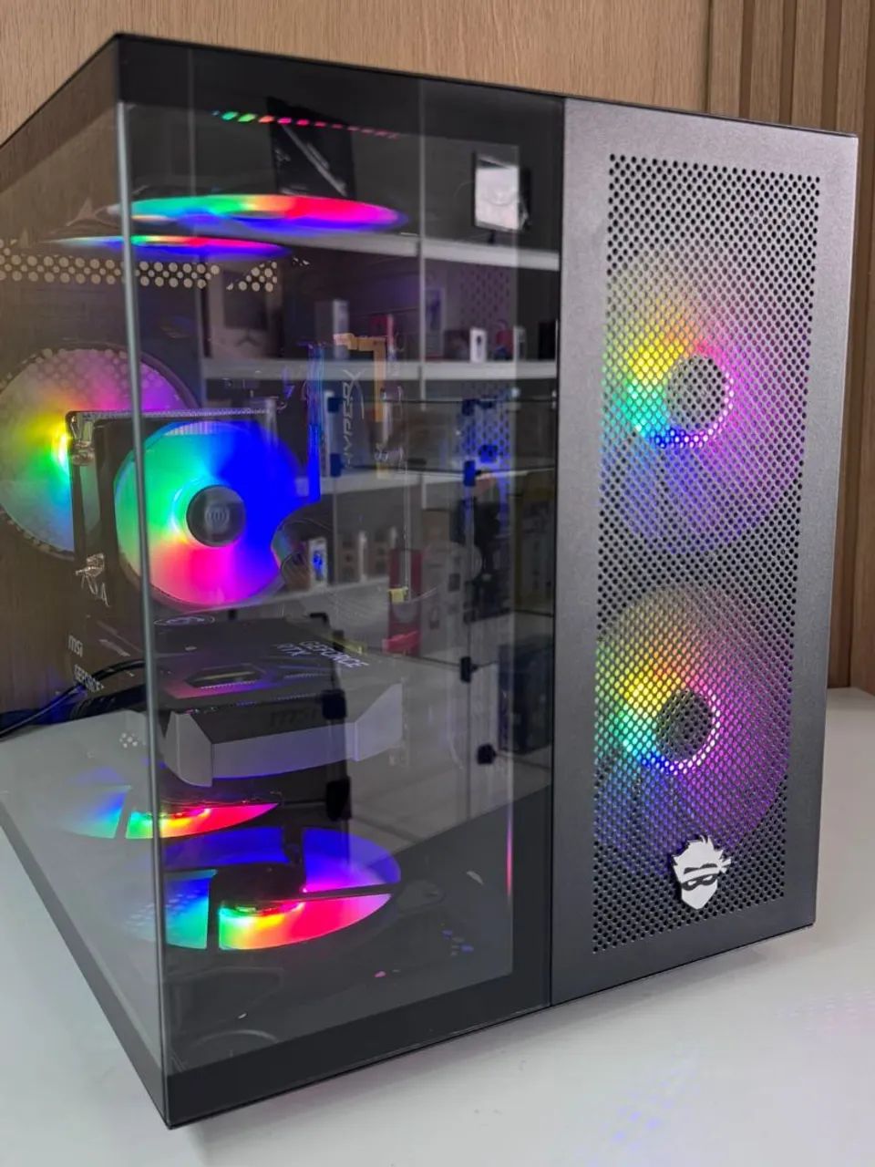 PC GAMER RTX 5060 8GB