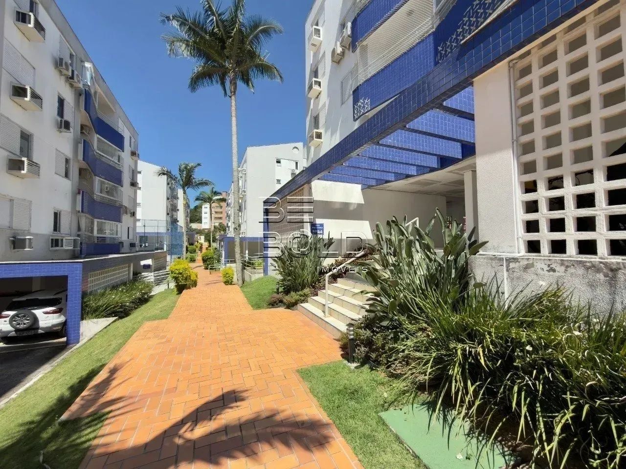 Apartamento com 3 dormitórios no Marazul no bairro Abraão