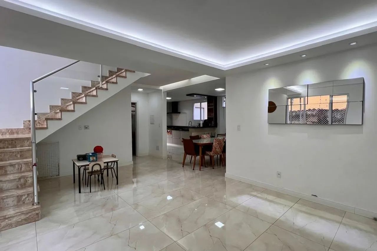 Casa à Venda - Santa Inês, 4 Quartos, 220 m2 - Foto 2