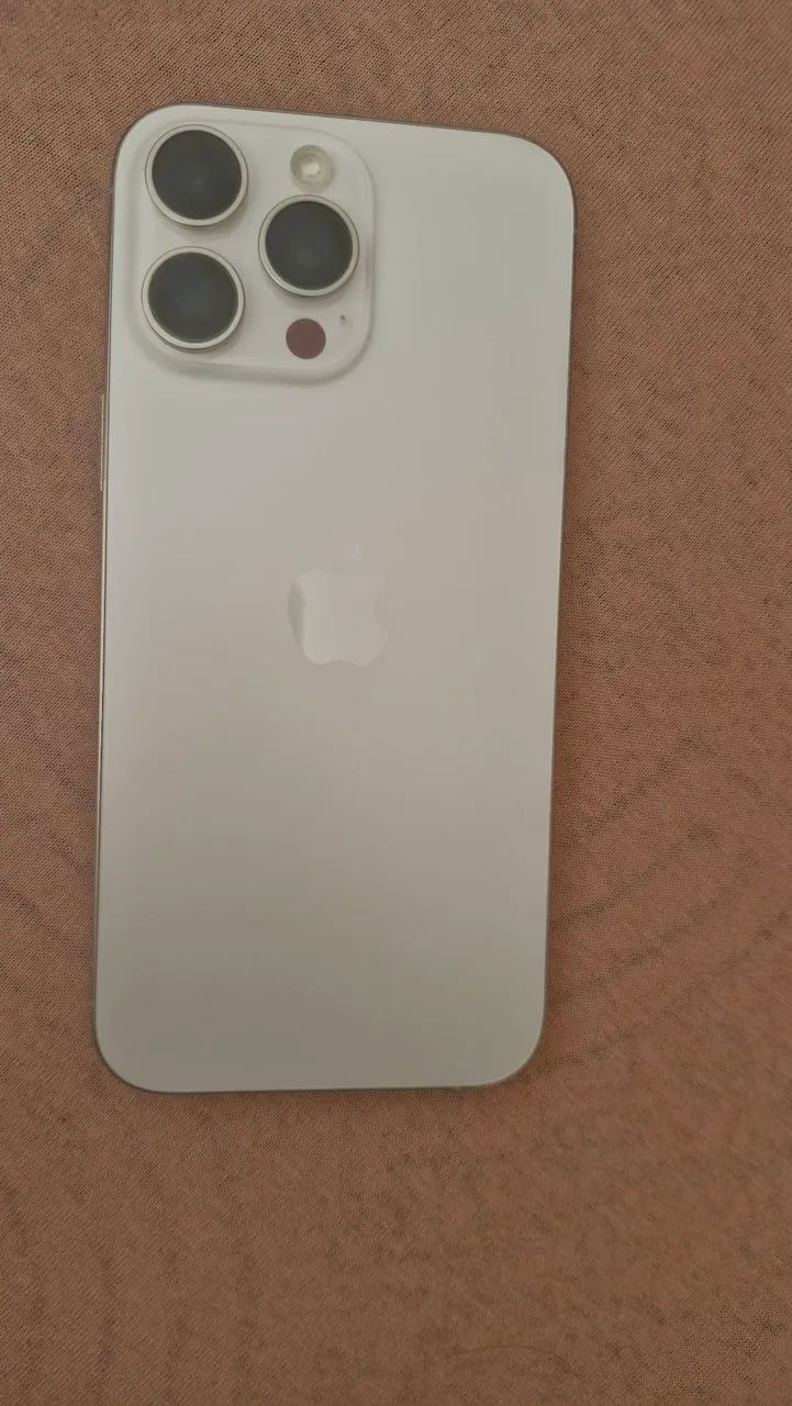 Iphone 16 Pro Max  - Foto 4