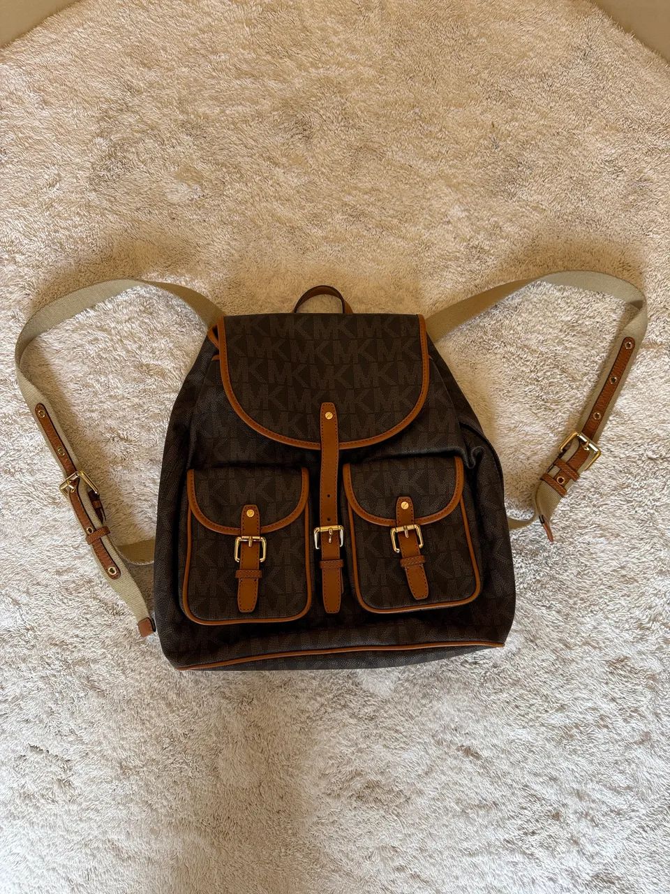 Mochila Michael Kors - pouquíssimo usada