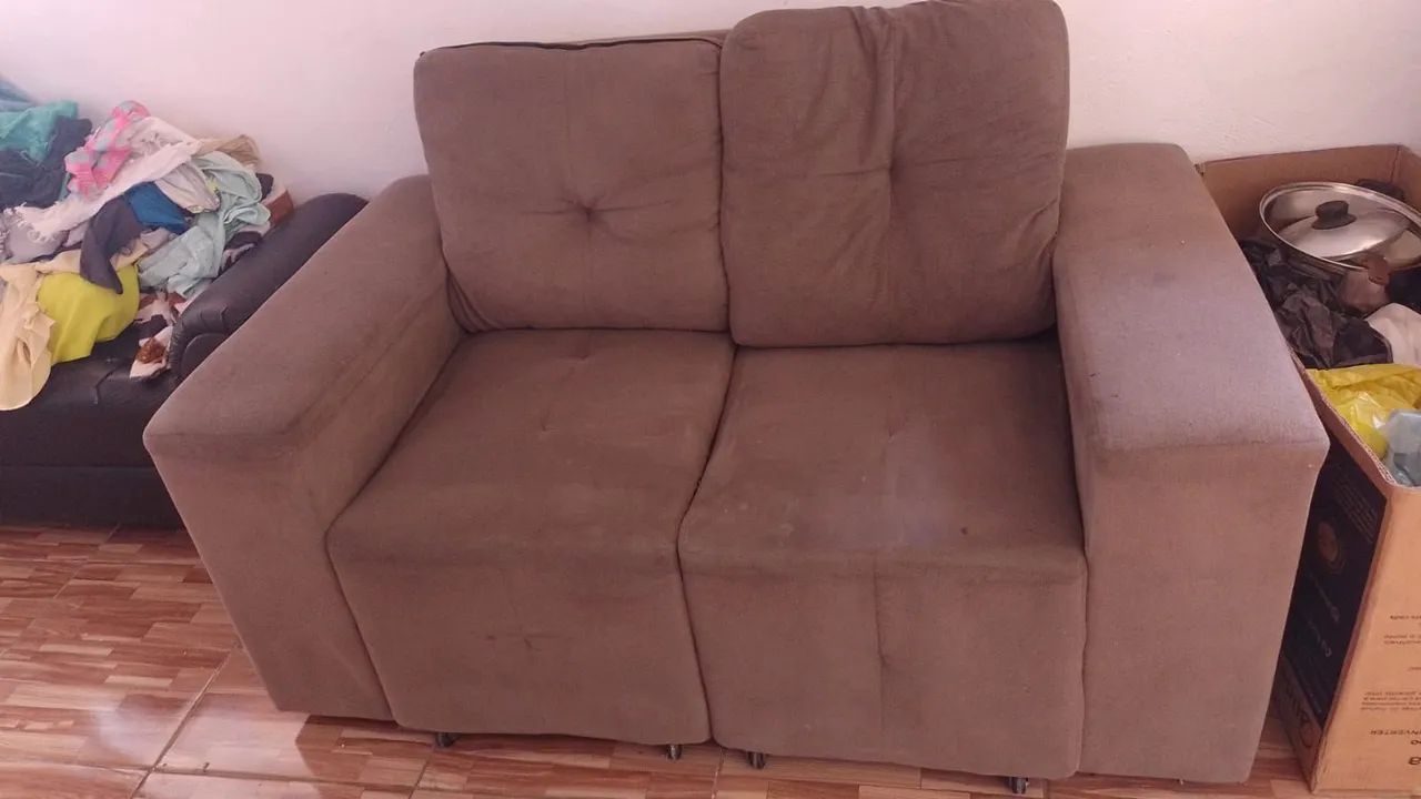 sofá retrátil de 2 lugares 