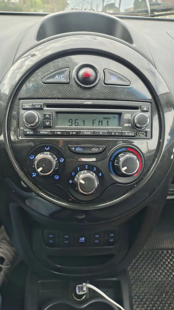 JAC J2 1.4 16V 5P Mec. 2014 - Foto 5