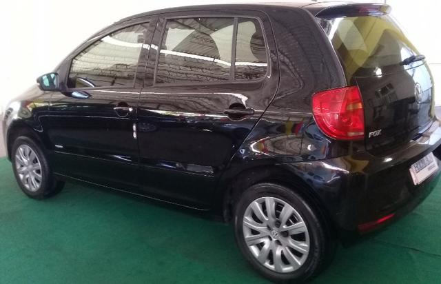 Fox Gll Trend 2012 Preto 1.6 completo 4 portas pouco rodado todos opcionais de fábrica.! - Foto 5