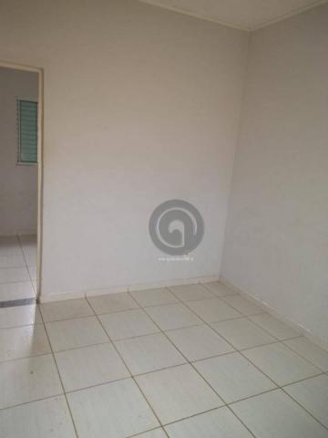 Excelente oportunidade, casa 2 qts no santa terezinha, coxipo, financia e aceita carro - Foto 4