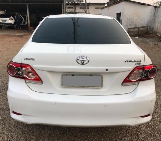 Corolla 2014 GLi 1.8 Automático Super Conservado - Foto 14