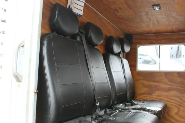 Ford cargo 816 s cabine suplementar e carroceria - Foto 6