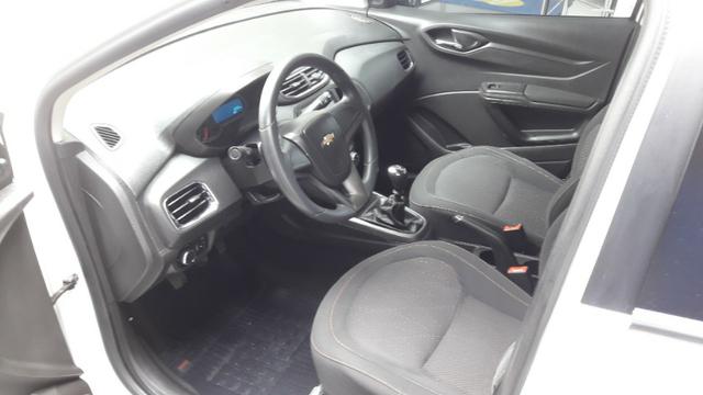 Onix LT 1.4 2015 Completo + Mylink, oportunidade! - Foto 11
