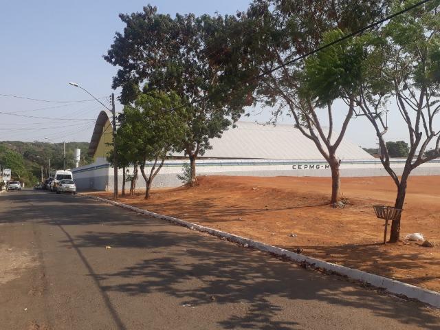 Lote de 250 m² de frente a praça serve como residencial e comercial no madre germana 2 - Foto 3