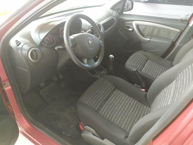 Renault Sandero 1.6 - Foto 8