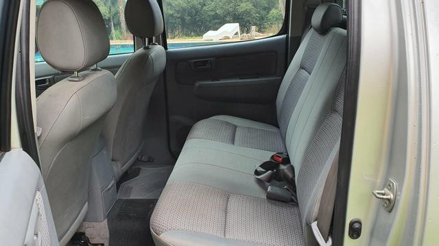 Toyota hilux 2011
