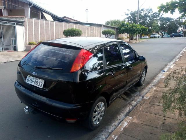 Ford Focus hatch - Foto 3