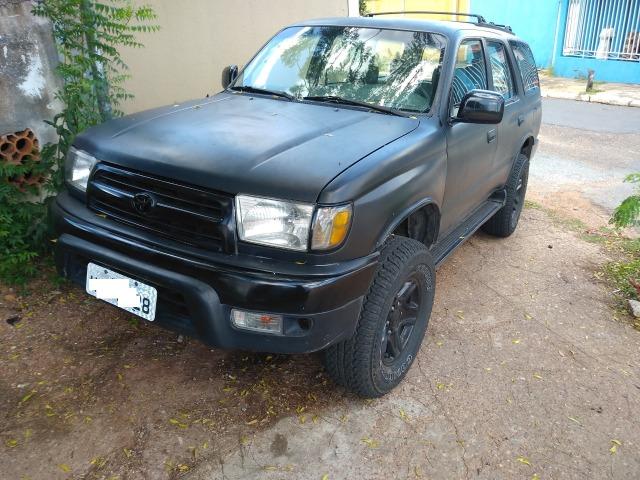 Hilux Sw4 2000 toda restaurada, tudo novo, preta muito conservada - Foto 3