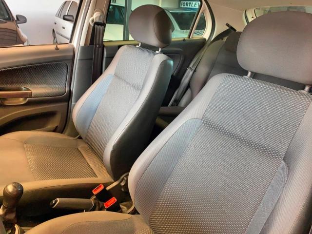 VW - VOLKSWAGEN GOL (NOVO) 1.0 MI TOTAL FLEX 8V 4P - Foto 11