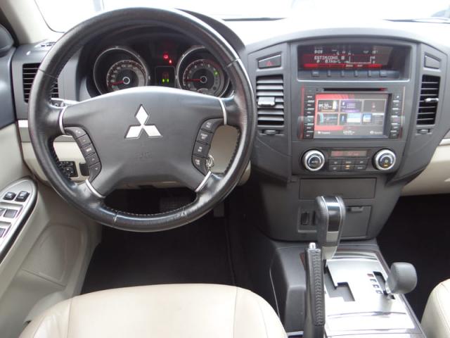 MITSUBISHI PAJERO 3.2 HPE 4X4 16V DIESEL 4P - Foto 12