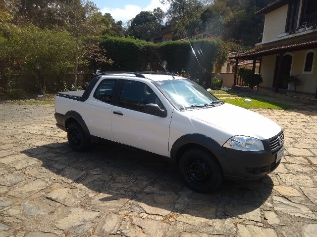 FIAT STRADA WORKING 1.4, CABINE DUPLA, 2013 .