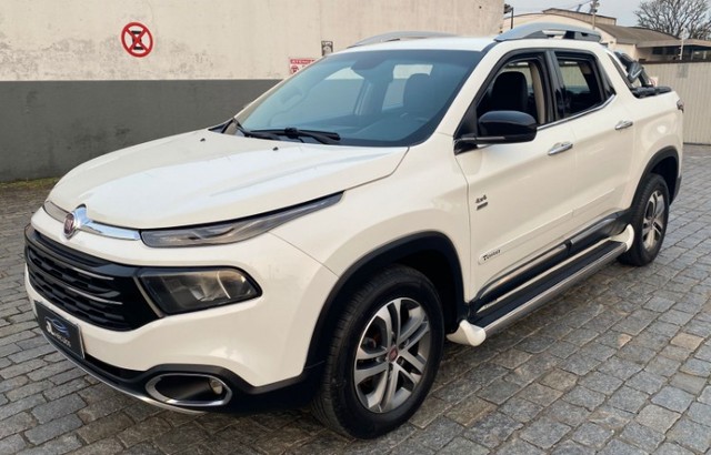 FIAT TORO 2.0 VOLCANO 4X4 TD DIESEL AUT 2017