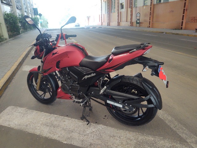 MOTO 200 CC TOP!!!REALMENTE DIFERENCIADA!!!