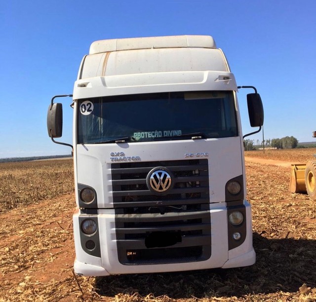 CAMINHÃO VOLKSWAGEN COSTELLATION 25-370