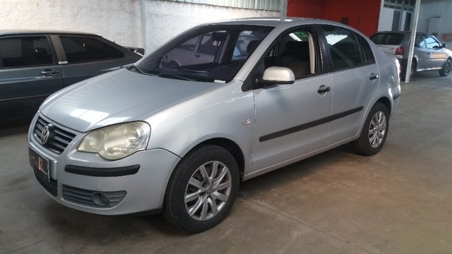 POLO SEDAN 1.6 2008