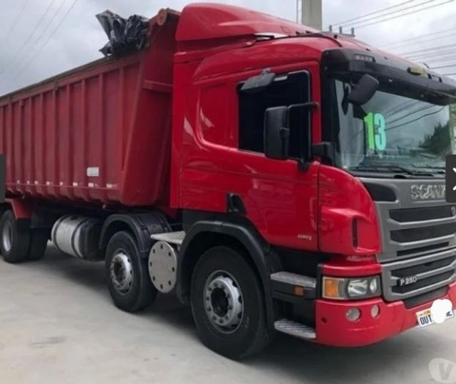 CAMINHÃO SCANIA 2013