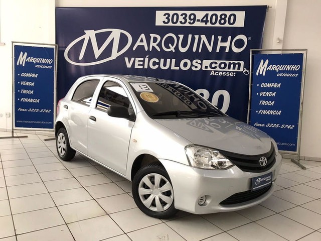 TOYOTA ETIOS HB 1.3 FLEX 2013