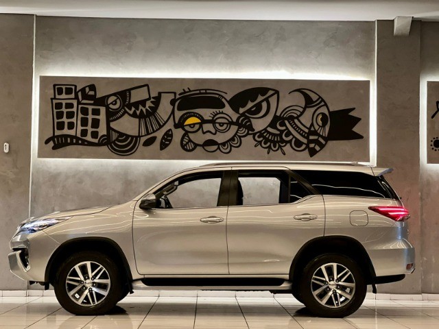 Toyota Hilux SW4 - 2019/2020 - Foto 3