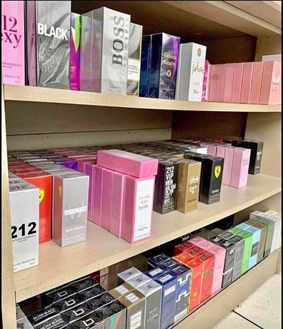 Perfumes Importados Diversos 100ML Liquidação - Foto 3