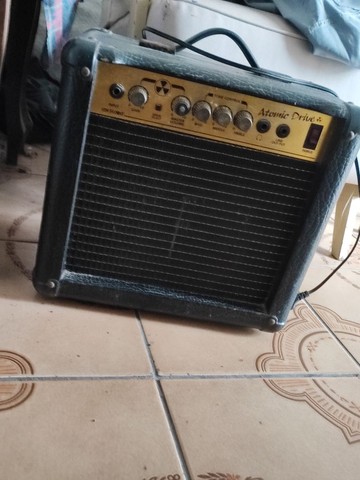 Amplificador de guitarra Meteoro Atomic drive