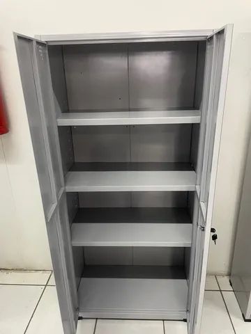 armario de aço 1.90
