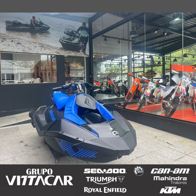 Seadoo Jet Ski Spark Trixx 3 Lugares 2022